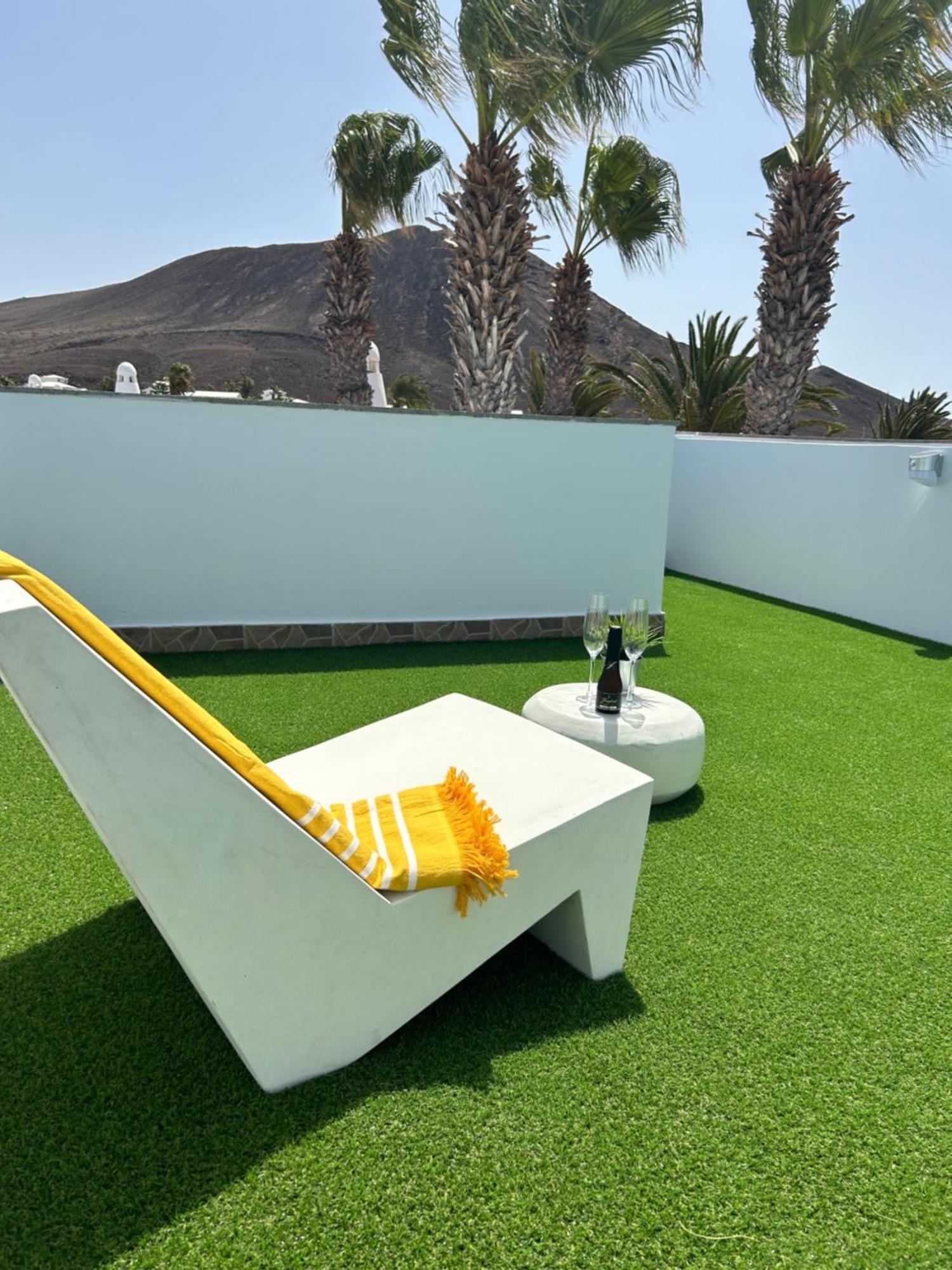 Kira Suite Playa Blanca  Zewnętrze zdjęcie